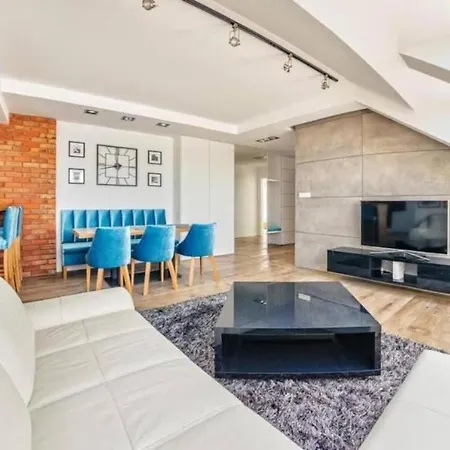 Close-golden - Cozy And Bright - Great Location &swietej Barbary