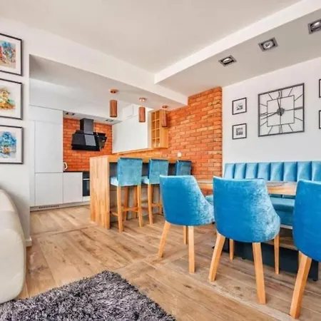 Close-golden - Cozy And Bright - Great Location &swietej Barbary Gdańsk