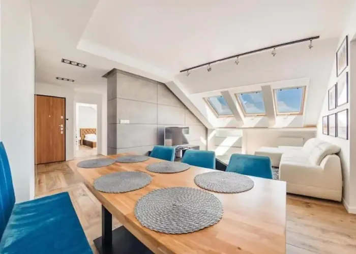 Close-golden - Cozy And Bright - Great Location &swietej Barbary Gdańsk