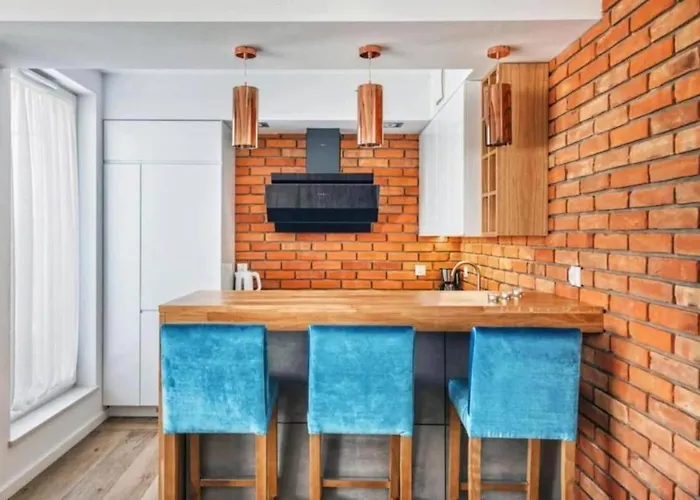 Apartman Close-golden - Cozy And Bright - Great Location &swietej Barbary